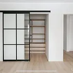 Modern And Elegant Three-room Cityhome Apartment